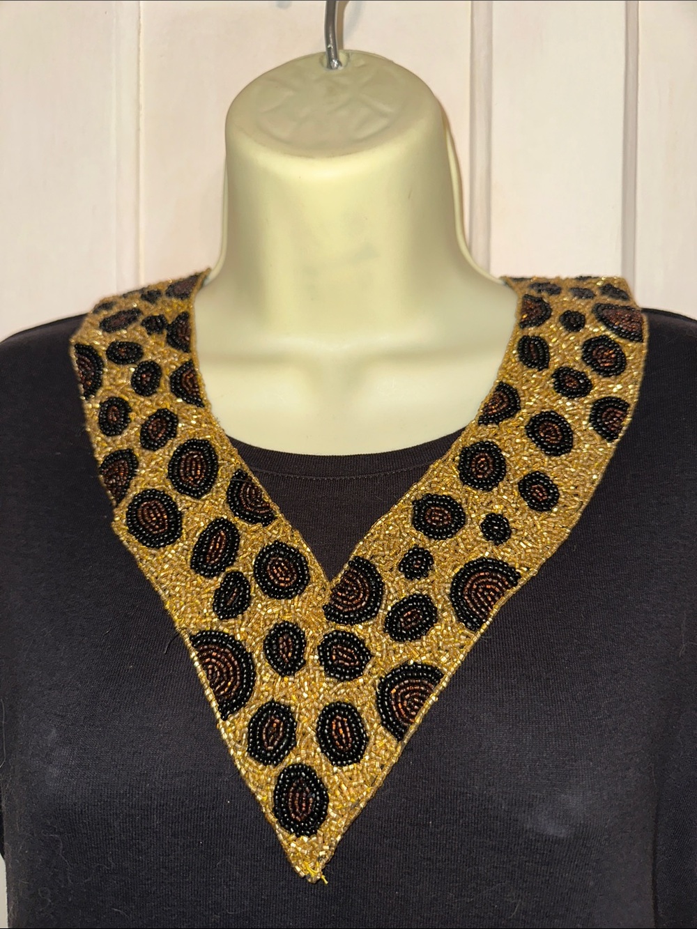 Vintage 80s/90s Gold & Black Beaded V-Neck Collar